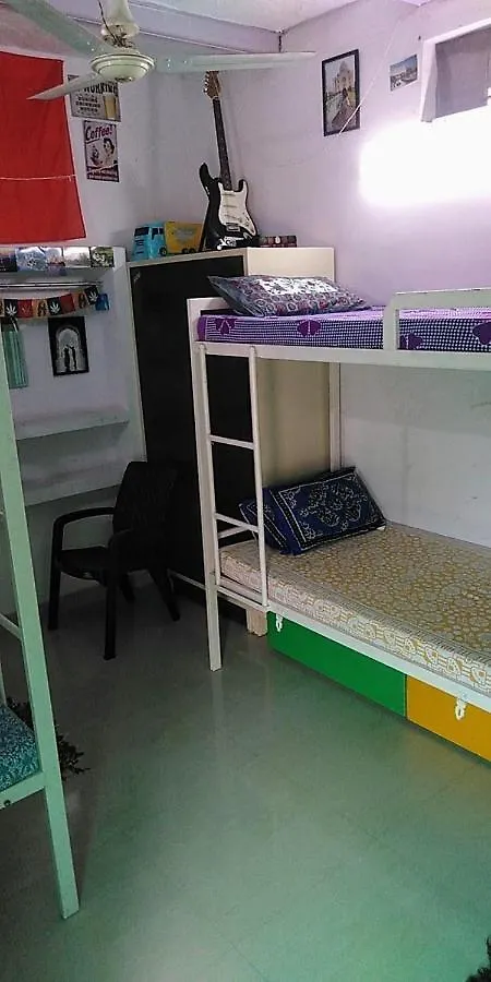 Zigzag Homestay Agra