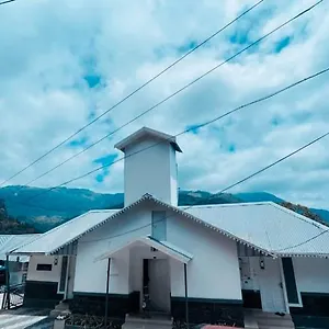 Memmsta - Munnar 3*, Anachal India